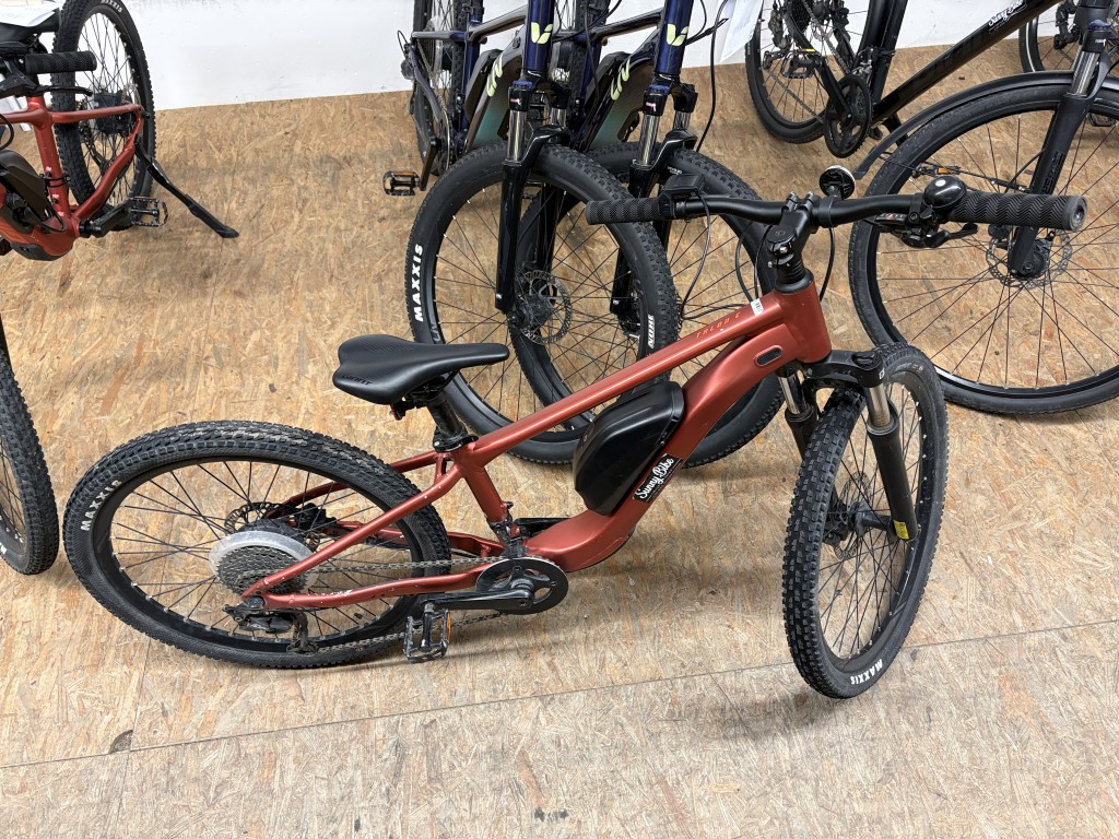 E-MTB - GIANT Talon E+ Jr. - Größe 24 Zoll - 250 Wh - inkl. Versand - 1 Jahr Garantie - EAGE05731 – Bild 6