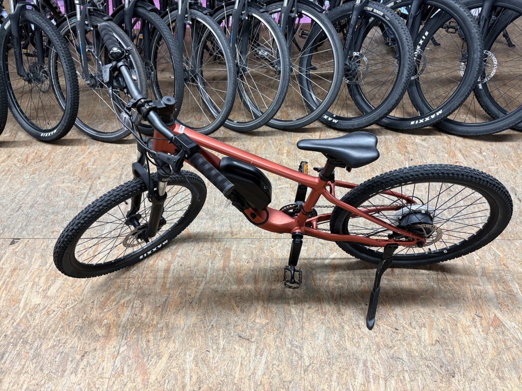 E-MTB - GIANT Talon E+ Jr. - Größe 24 Zoll - 250 Wh - inkl. Versand - 1 Jahr Garantie - EAGE05751 – Bild 8