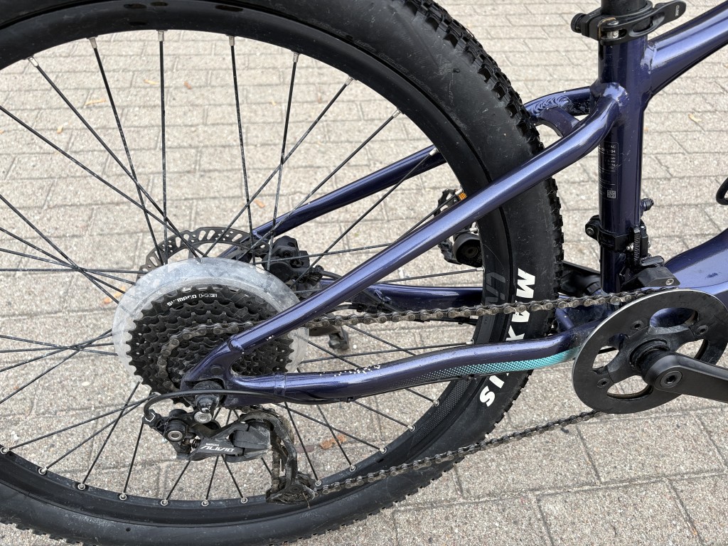 E-MTB - GIANT Talon E+ Jr. - Größe 26 Zoll - 250 Wh - inkl. Versand - 1 Jahr Garantie - EBGE15471 – Bild 10
