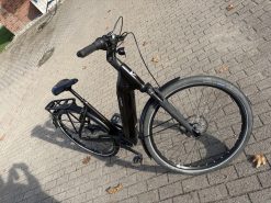 Alternative view of E-City - GIANT AnyTour E+ 4 RT - LDS - 625Wh - Größe L - 4351 km - 1 Jahr Garantie - inkl. Lieferung – G3KA07780