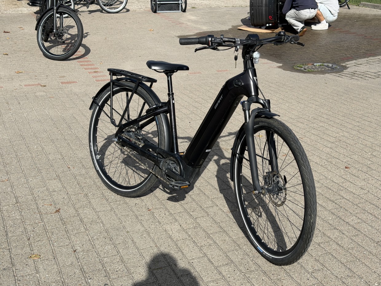 E-City - GIANT AnyTour E+ 4 RT - LDS - 625Wh - Größe S - 2128 km - 1 Jahr Garantie - inkl. Lieferung – GCJA06312 – Bild 4