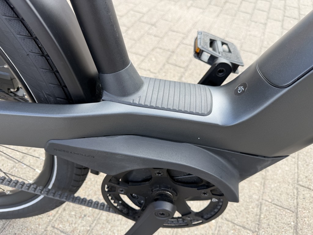 E-Tourer - Riese & Müller Nevo5 Silent Core (Rücktritt) - Riemen - 540 Wh – Größe M – 1 Jahr Garantie - 1566 km - WRJ2NE5X1TD308990 – Bild 7