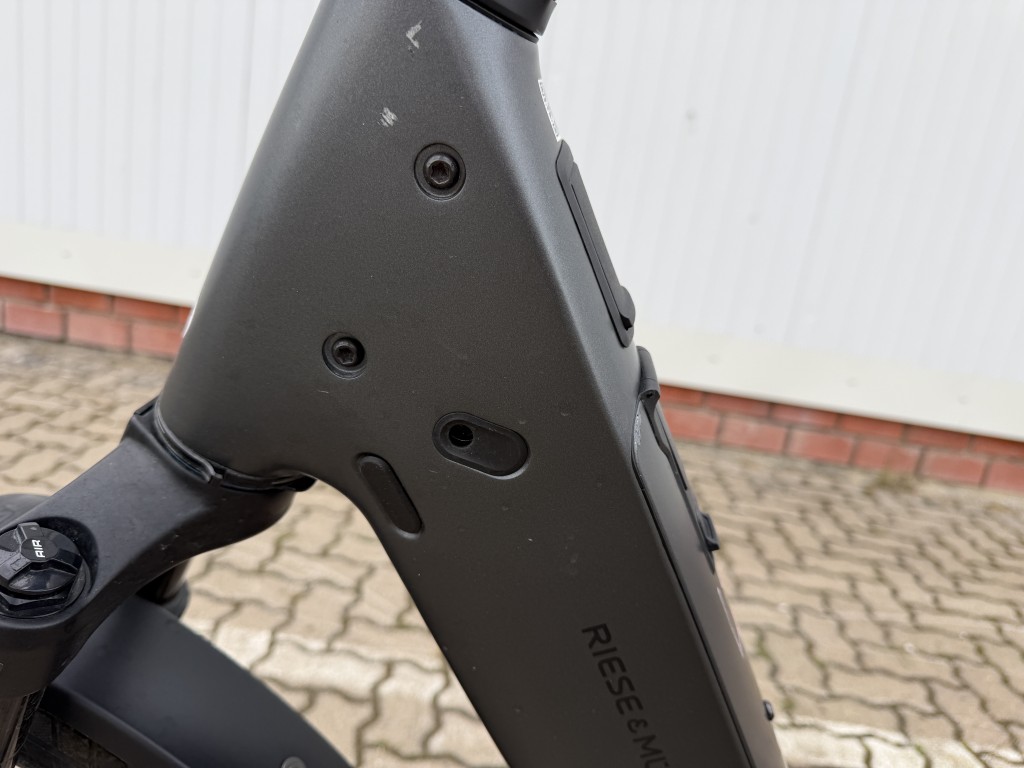 E-Tourer - Riese & Müller Nevo5 Silent Core (Rücktritt) - Riemen - 540 Wh – Größe L – 1 Jahr Garantie - 1458 km - WRJ2NE5X1TD308097 – Bild 5