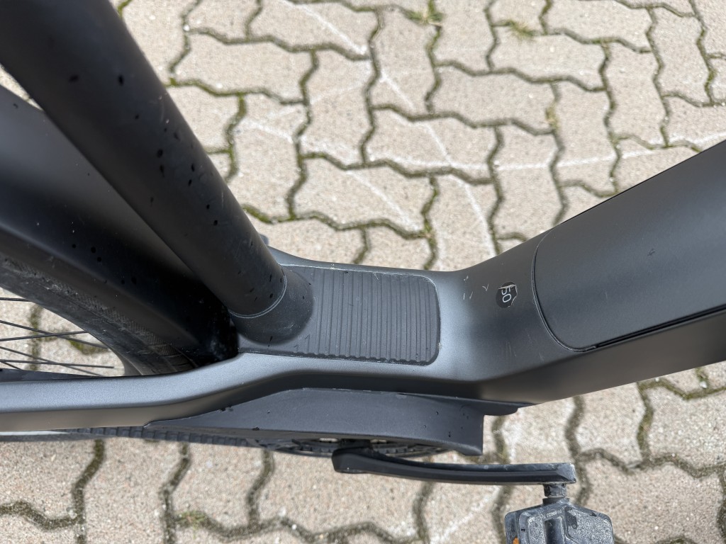E-Tourer - Riese & Müller Nevo5 Silent Core (Rücktritt) - Riemen - 540 Wh – Größe L – 1 Jahr Garantie - 2207 km - WRJ2NE5X1TD308068 – Bild 8